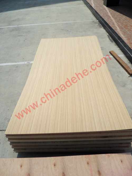 Teak fancy plywood