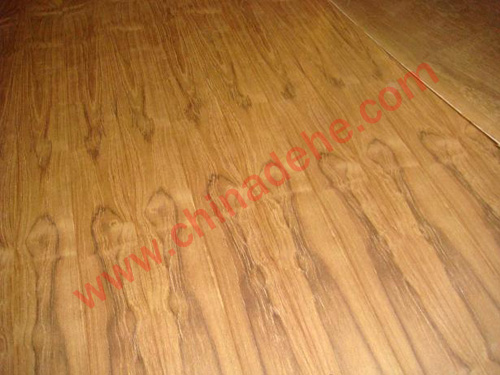 Teak fancy plywood